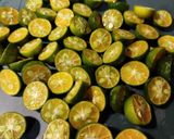 Foto langkah ke 1 dari resep Es Jeruk Songkit.