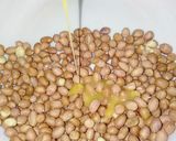 Foto langkah ke 3 dari resep Kacang crispy.