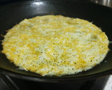 Foto del paso 2 de la receta: Pasta integral con salsa de setas, nata de soja y plato de Queso