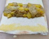 Foto langkah ke 3 dari resep Roti Tawar Gulung Isi Pisang Nangka.