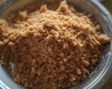 A picture of step 4 of Churma ladoo.