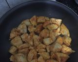 Foto del paso 2 de la receta: Tarta de puerro, pollo y cebolla