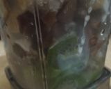 A picture of step 2 of Fruits smoothie.