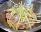 Hình bước làm 1 của món Cánh Gà Chiên Sả