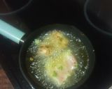 Foto del paso 2 de la receta: Contramuslos de pollo en adobo con guarnición