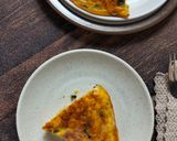 Foto langkah ke 5 dari resep Tortilla de Patatas (Spanish Omelette).