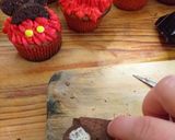 Foto del paso 5 de la receta: Cupcakes Mickey Mousse