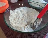 Foto del paso 1 de la receta: Muffins de calabacín y limón