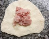 Foto del paso 4 de la receta: Scones se queso rellenos de jamón