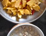 A picture of step 1 of Makhana fruits smoothie.