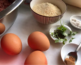 Foto del paso 1 de la receta: Hamburguesitas de vacuno con cebolla, en airFryer