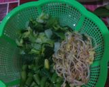 Foto langkah ke 4 dari resep Urap2 sambel kelopo.