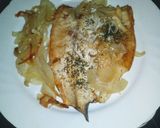 Foto del paso 7 de la receta Dorada al horno con cebolla y pimientos