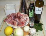Foto del paso 1 de la receta: Escabeche  de pollo y conejo
