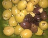 Foto del paso 6 de la receta: Tomates rellenos con atún, papas, aceitunas negras y verdes, huevos y Mayoliva