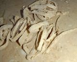 A picture of step 5 of Left over roti noodle.