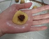 Foto langkah ke 3 dari resep Nastar Isi Selai Belimbing (Eggless / Gluten Free / No Mixer).
