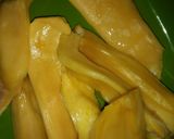 Foto langkah ke 1 dari resep Molen Stik isi Nangka.