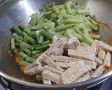 Foto langkah ke 4 dari resep Sayur Godog Labu Siam.