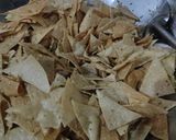 Foto langkah ke 3 dari resep Kulit Pangsit Daun jeruk.