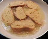 Foto del paso 4 de la receta Torrijas con anís y azúcar