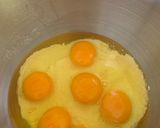 Foto langkah ke 1 dari resep Bolu gulung keju.