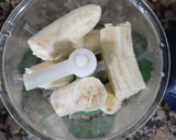 Foto del paso 1 de la receta: Budín de banana y chips de chocolate