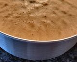 Foto del paso 3 de la receta: Torta clásica sin gluten (bizcochuelo, merengue y dulce de leche)