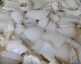 Foto del paso 4 de la receta: Sepia guisada a la andaluza