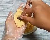 Foto langkah ke 3 dari resep Bola tape isi coklat lumer.