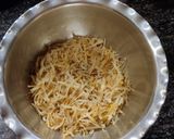 उपवासाची वाळवलेल्या बटाटा खिसाची भाजी (batatyachi kheesachi bhaji recipe in marathi) रेसिपी स्टेप 1 फोटो 