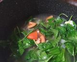 Foto langkah ke 3 dari resep Sayur Bayam Irit Bahan.