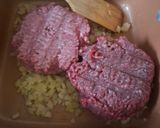 Foto del paso 2 de la receta: Calabacitas rellenas de carne molida