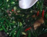 Foto langkah ke 7 dari resep Kangkung Kacang panjang Kuah Santan.
