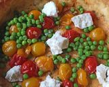 Une image de l'étape 2 de Dutch baby pancake petits pois, tomates cerises et feta.