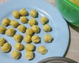 Foto langkah ke 6 dari resep Kue Garpu Manis Renyah Garing.