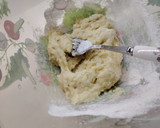 Fokhagymás, füstölt sajtos párizsi bundás karfiol, kapros tejfölös mártogatóssal gluténmentesen recept fázis 2 fotója