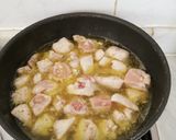 Foto del paso 1 de la receta: Arroz blanco con pollo al ajillo