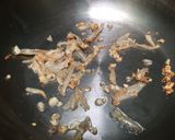 Foto langkah ke 2 dari resep Tumis Kailan Teri.