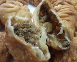 A picture of step 8 of Chicken Mince Kachoris.
