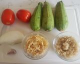 Foto del paso 1 de la receta: Calabacitas rellenas de quinoa y pollo