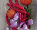 Foto langkah ke 3 dari resep Sambal Gami Ikan Belanak.