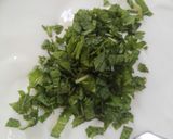 Foto del paso 1 de la receta Buñuelos de calabacín y dip de yogur griego