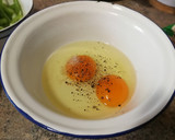Foto del paso 2 de la receta: Tortilla de puerro con jamón york