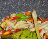 Foto langkah ke 3 dari resep Nasi Liwet Daun Jeruk Teri Jengki.