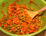 Foto del paso 5 de la receta: Ensalada con arroz y caballa tomateada