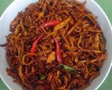 Hình bước làm 6 của món Khô gà lá chanh