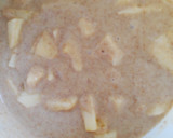 Foto del paso 4 de la receta: Bizcocho bicolor integral con manzanas