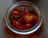 Une image de l'étape 3 de Conserves de tomates cocktail du jardin.