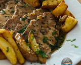 Foto del paso 7 de la receta: Lomo de cerdo en salsa 🐽 🍀 🧄 🥃